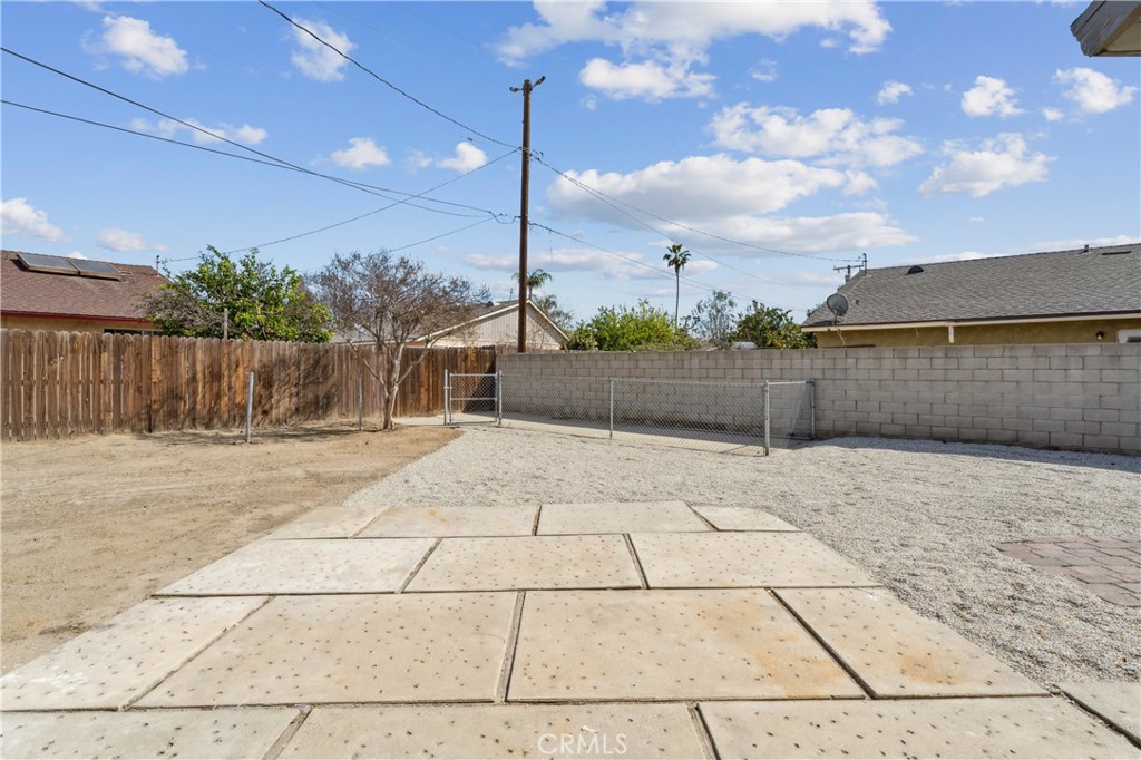 4063 Honeysuckle Street Riverside, CA 92501 - Photo 24 of 28