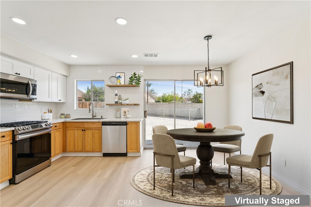 4063 Honeysuckle Street Riverside, CA 92501 - Photo 7 of 28