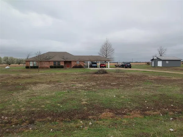 $387,500 | 84 County Road, Sumner, TX 75486