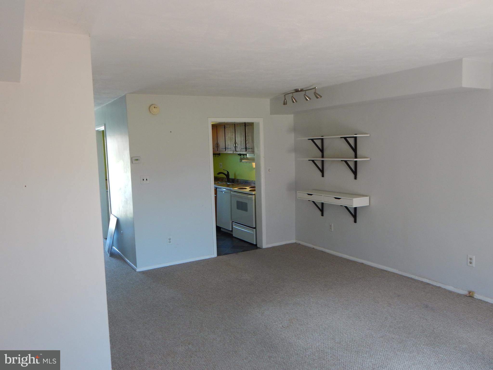1639 Devers Road York, PA 17404 - Photo 2 of 10 Gallery Image 2