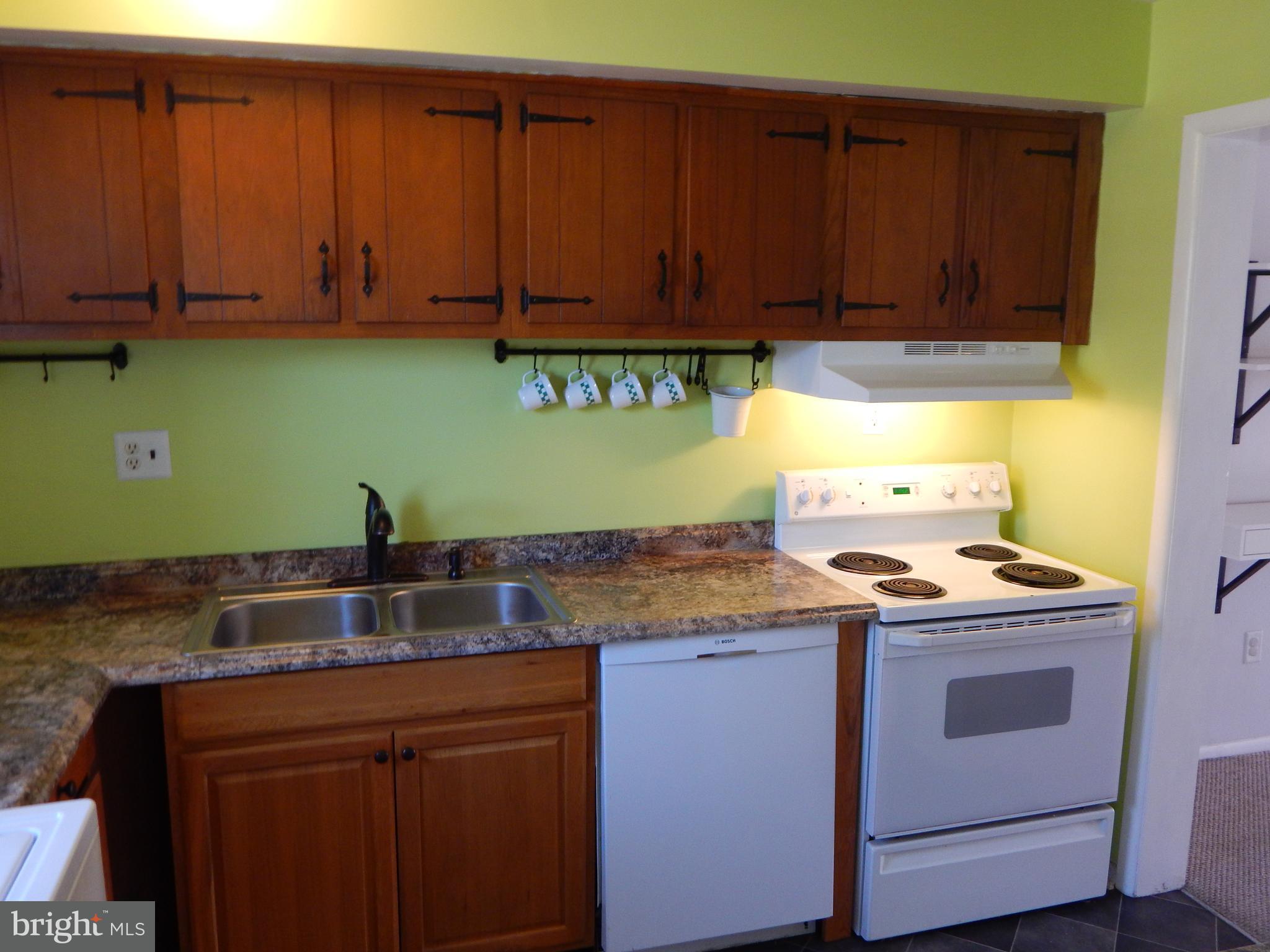 1639 Devers Road York, PA 17404 - Photo 3 of 10 Gallery Image 3