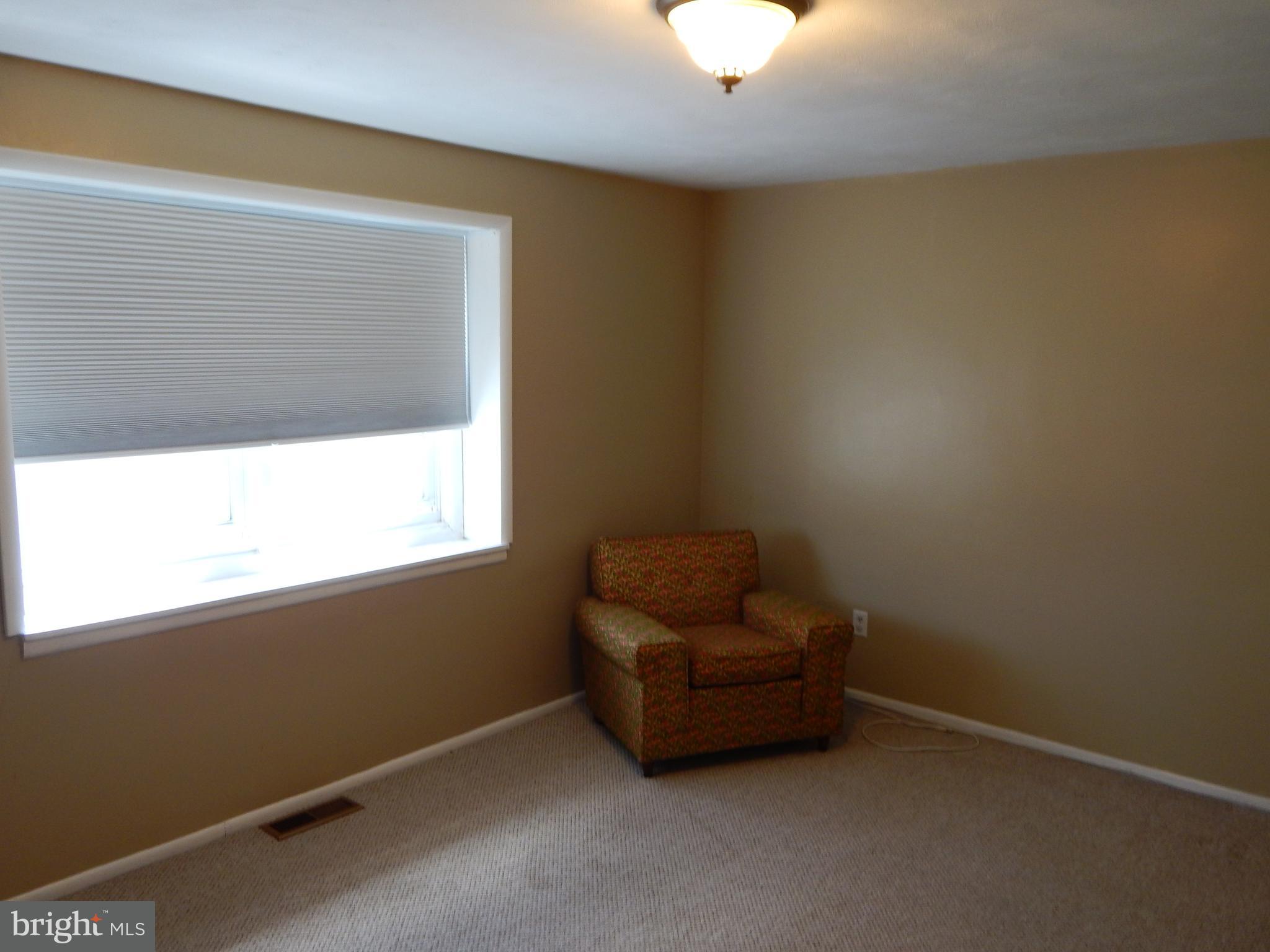 1639 Devers Road York, PA 17404 - Photo 8 of 10 Gallery Image 8
