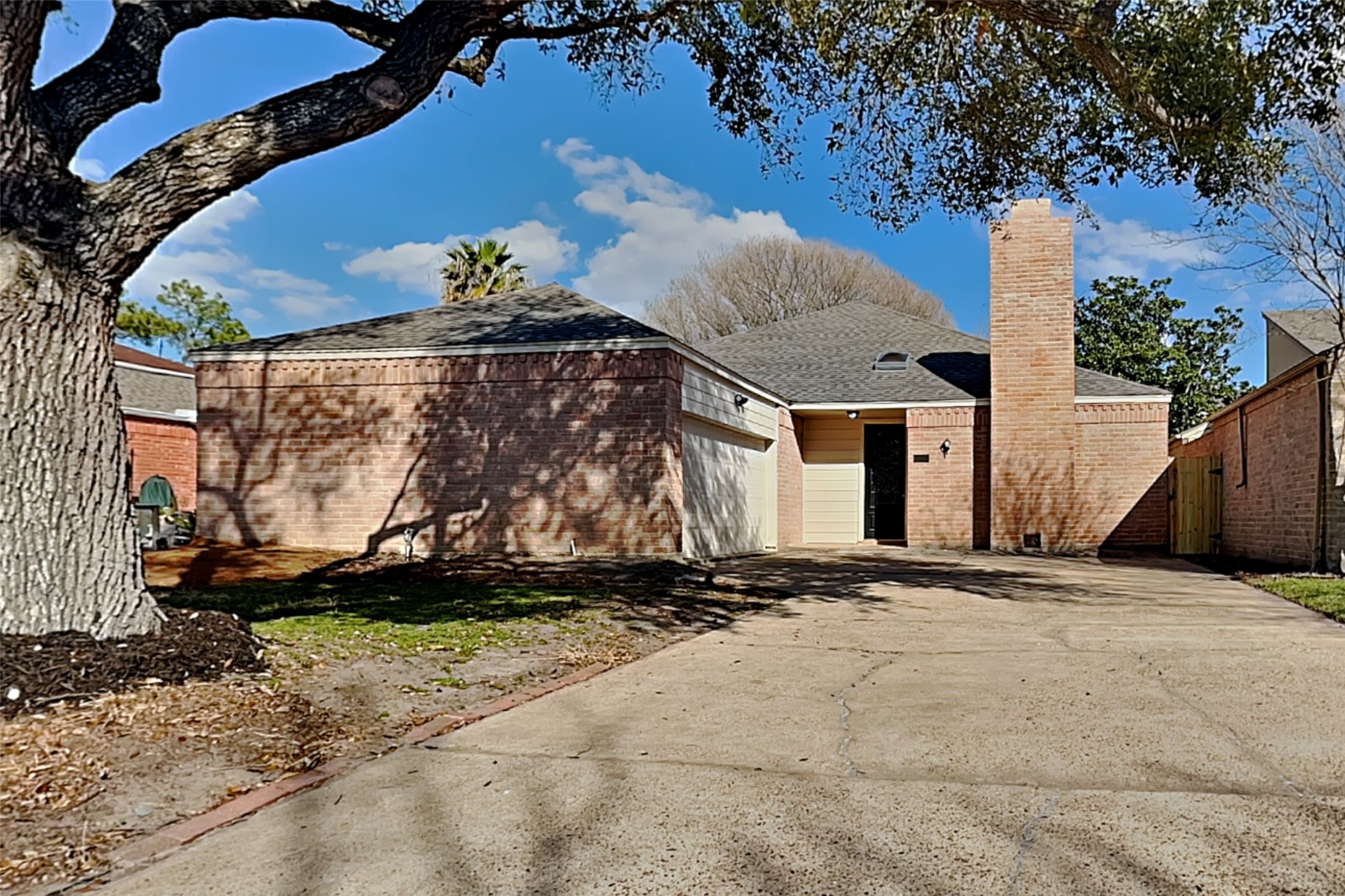 2127 Jamara Lane Houston, TX 77077 - Photo 1 of 19