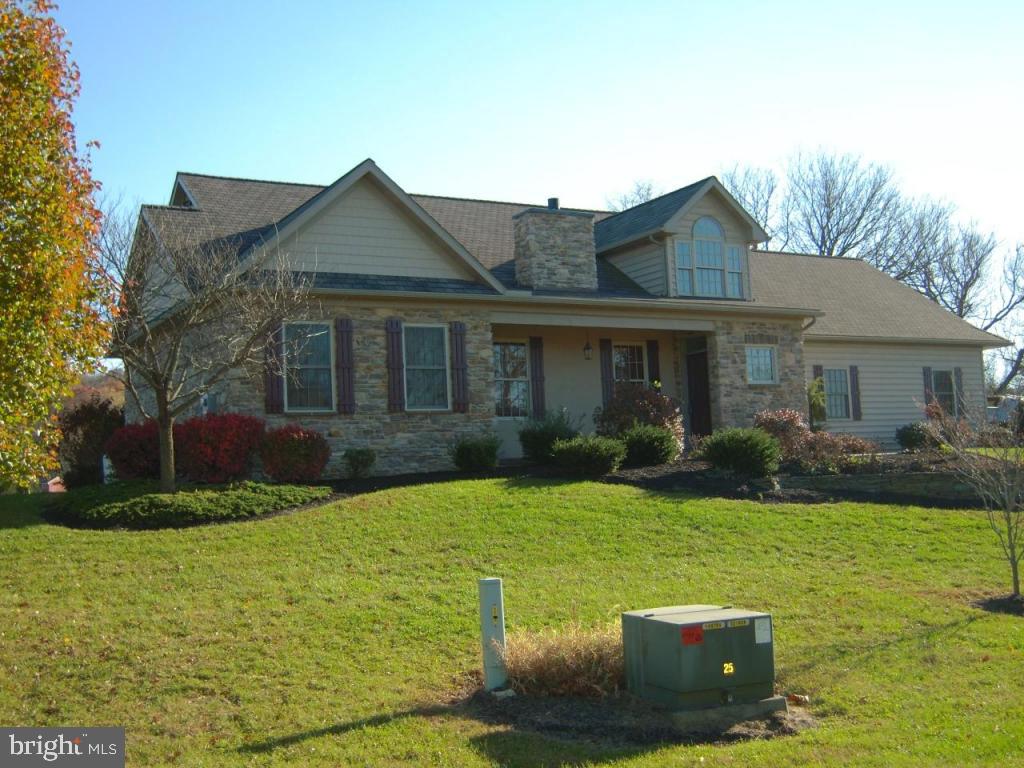 6 Fox Ridge Pequea, PA 17565 - Photo 2 of 23