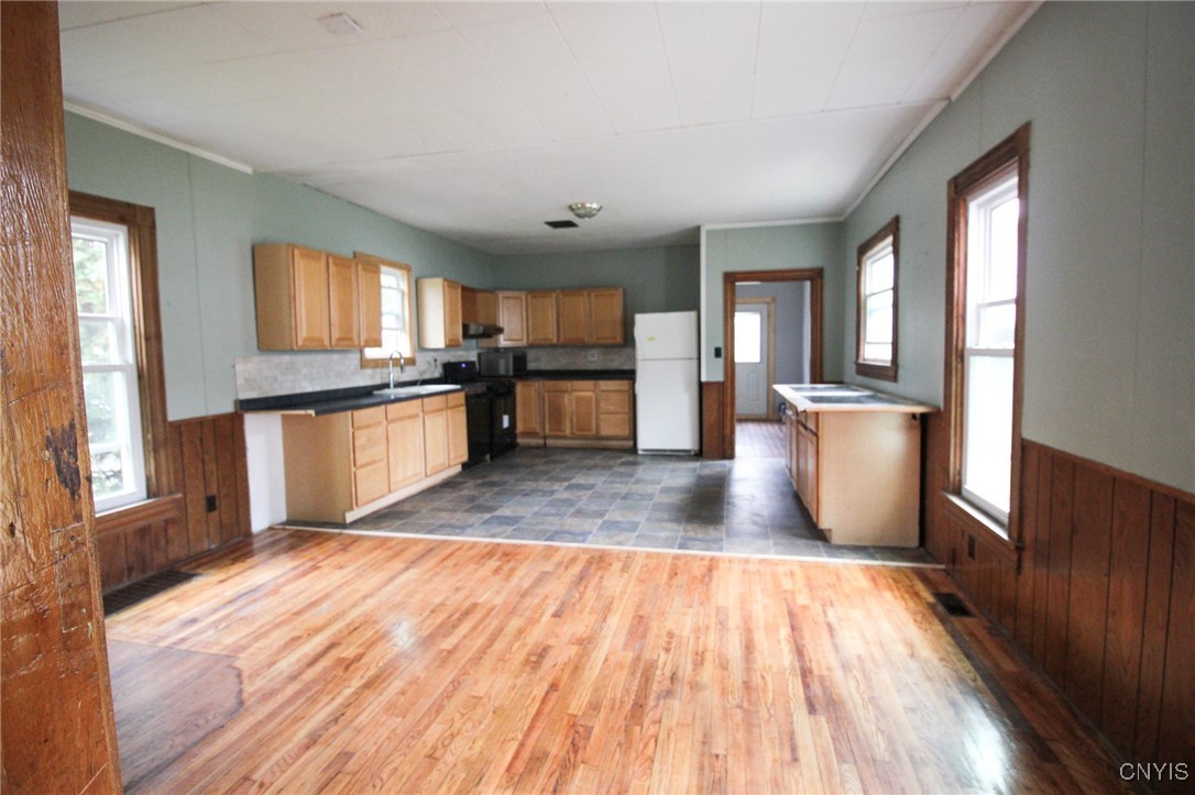 34 West Main Street Hamilton, NY 13332 - Photo 17 of 32