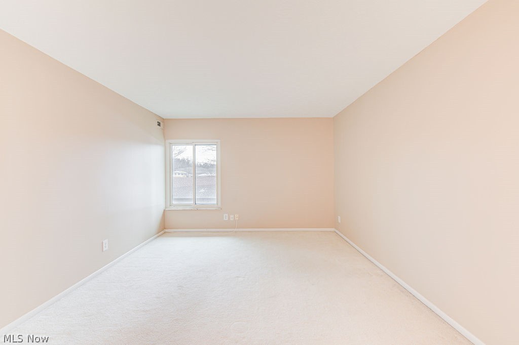 22938 Mastick Road, Unit 203 Fairview Park, OH 44126 - Photo 11 of 20