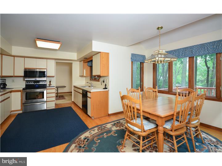 943 Sage Road West Chester, PA 19382 - Photo 8 of 24 Gallery Image 8
