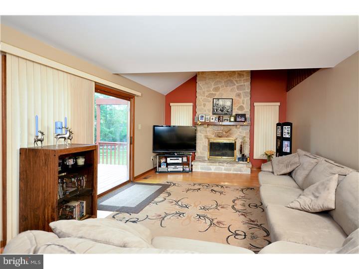 943 Sage Road West Chester, PA 19382 - Photo 9 of 24 Gallery Image 9