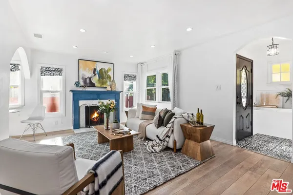 $1,999,000 | 3552 Schaefer Street, Culver City, CA 90232