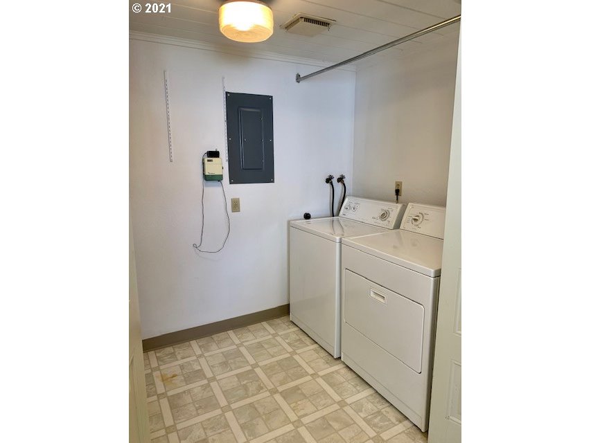 709 1/2 Southeast 4th Street Pendleton, OR 97801 - Photo 14 of 16 Gallery Image 14