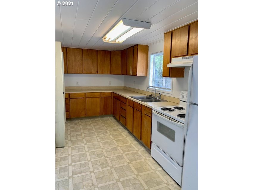 709 1/2 Southeast 4th Street Pendleton, OR 97801 - Photo 8 of 16 Gallery Image 8