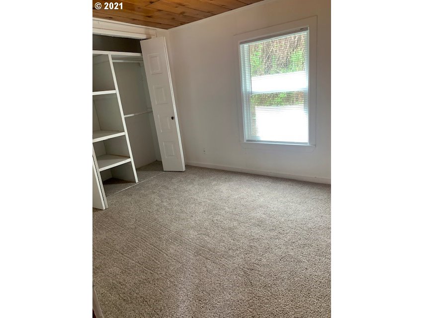709 1/2 Southeast 4th Street Pendleton, OR 97801 - Photo 10 of 16 Gallery Image 10