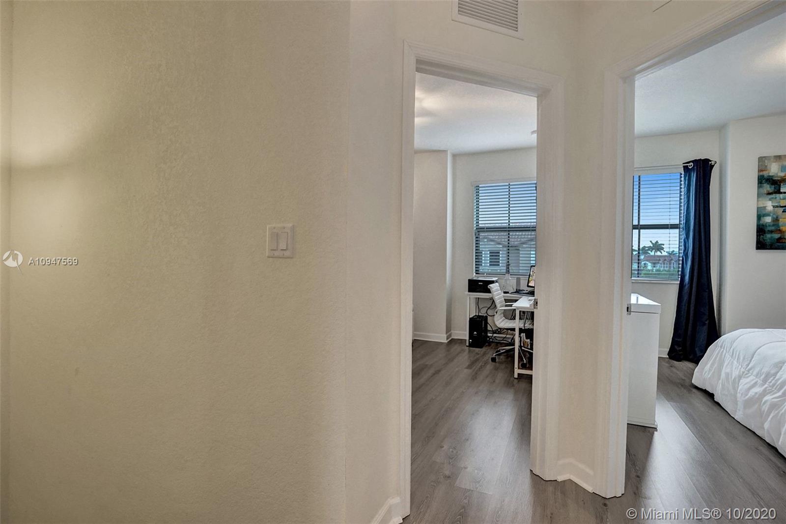 11477 Southwest 252nd Terrace Homestead, FL 33032 - Photo 20 of 31 Gallery Image 20