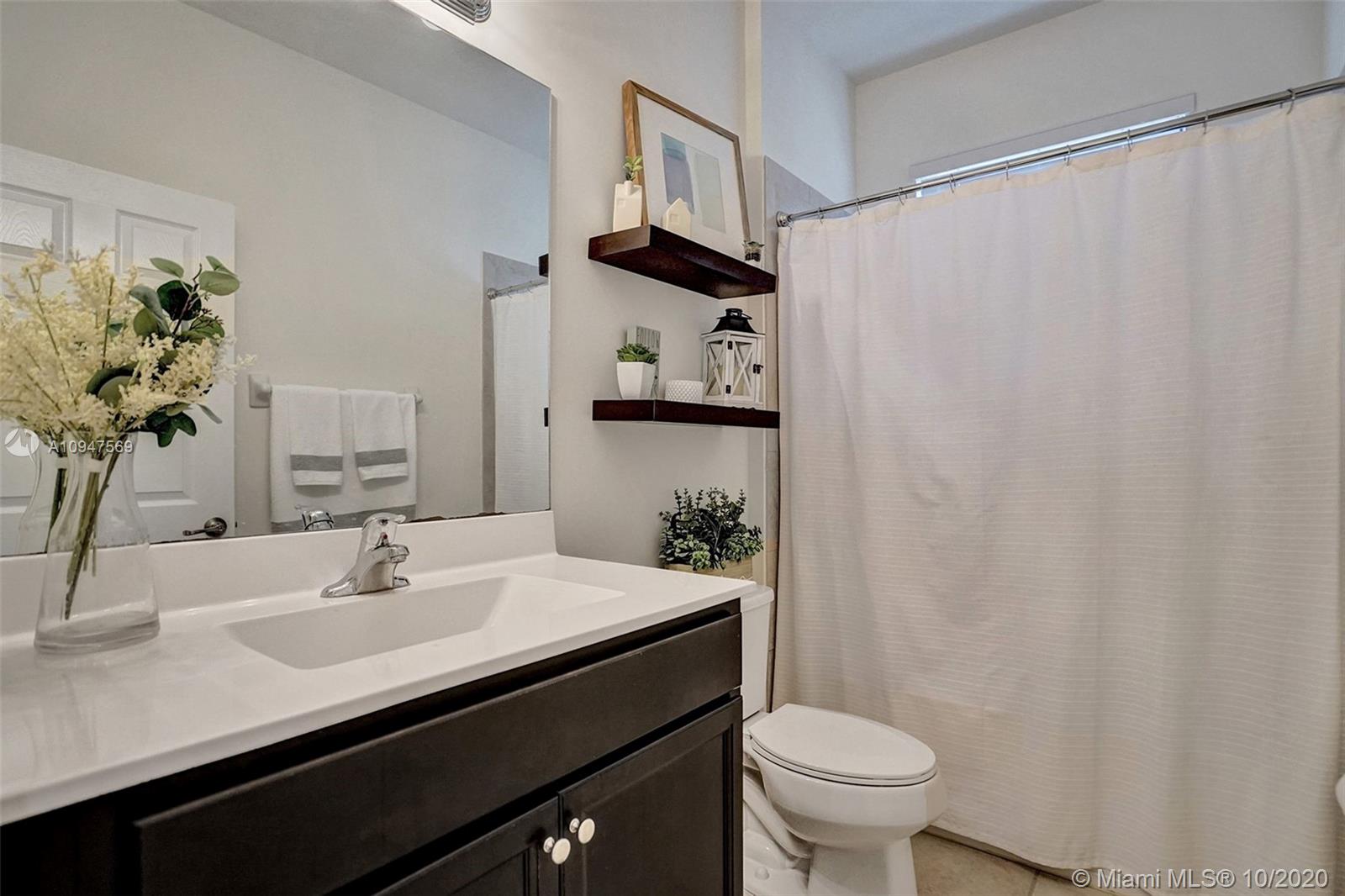 11477 Southwest 252nd Terrace Homestead, FL 33032 - Photo 23 of 31 Gallery Image 23