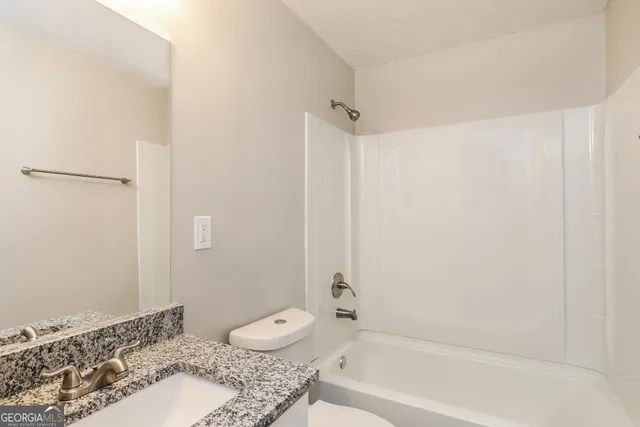 $1,470 | 833 Brian Lane, Forest Park, GA 30297