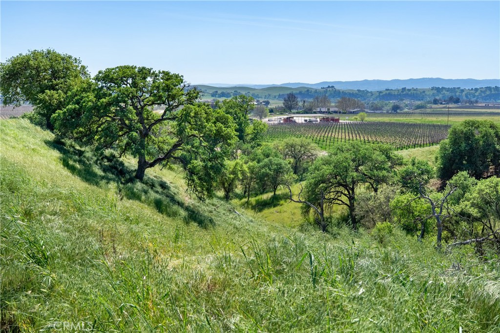 7310 Estrella Road San Miguel, CA 93451 - Photo 17 of 50