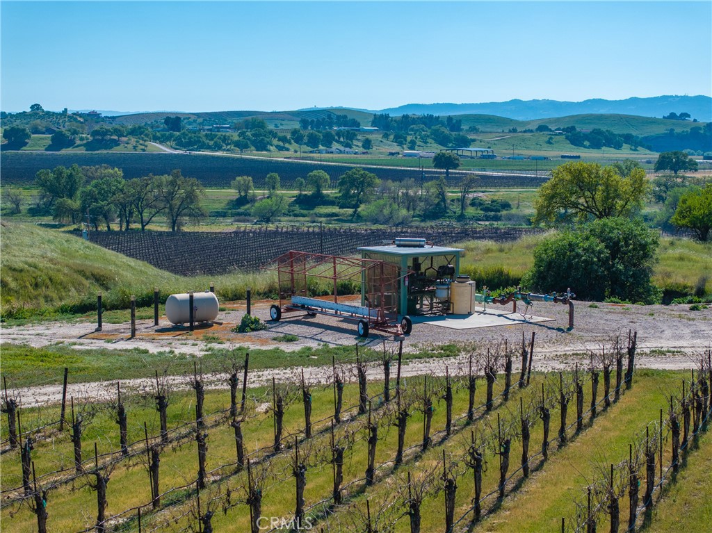 7310 Estrella Road San Miguel, CA 93451 - Photo 27 of 50