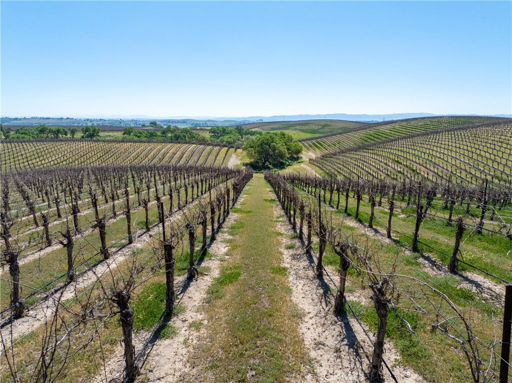 7310 Estrella Road San Miguel, CA 93451 - Photo 42 of 50