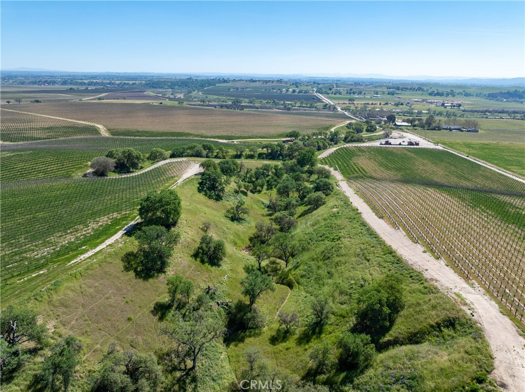 7310 Estrella Road San Miguel, CA 93451 - Photo 45 of 50