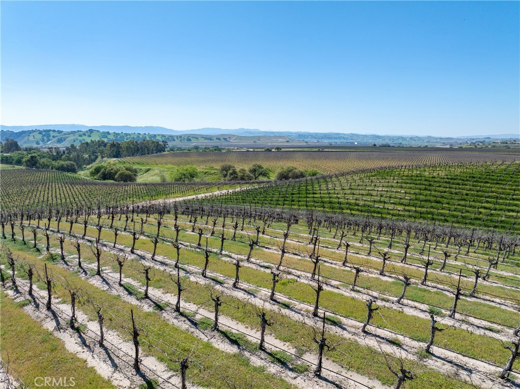 7310 Estrella Road San Miguel, CA 93451 - Photo 7 of 50