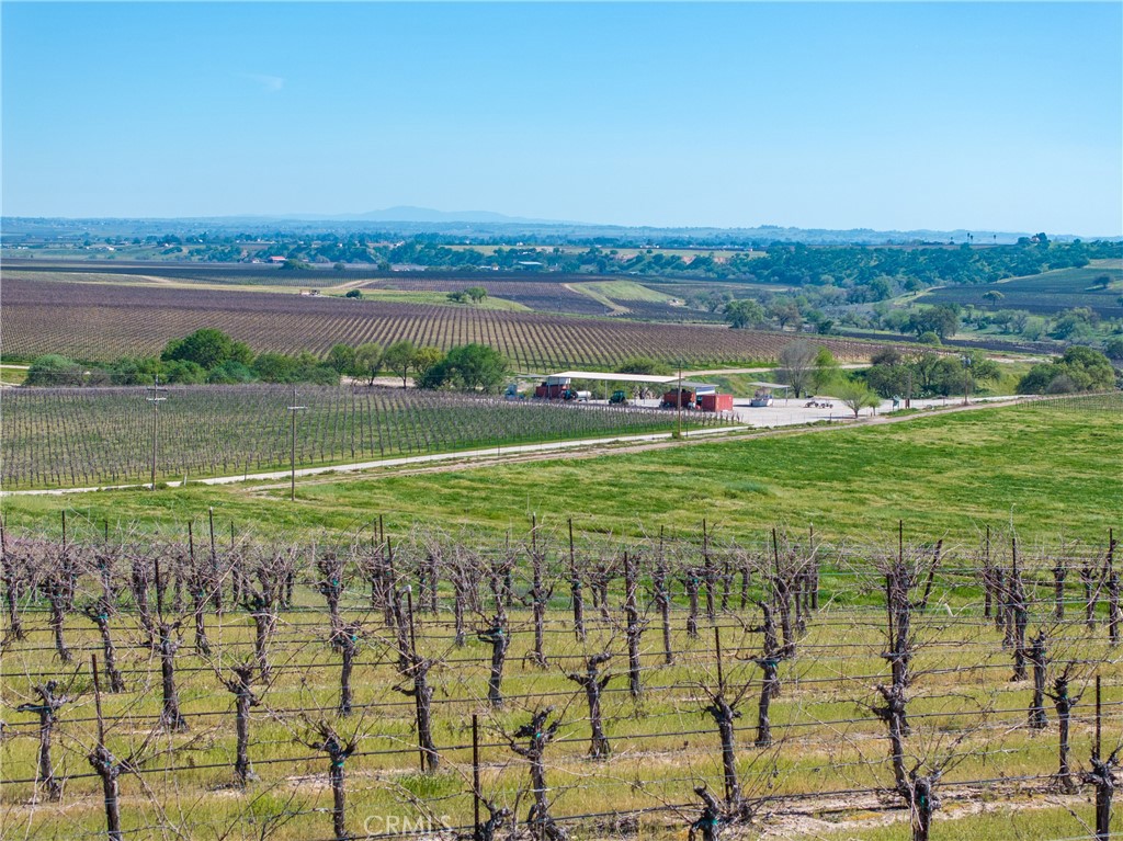 7310 Estrella Road San Miguel, CA 93451 - Photo 9 of 50