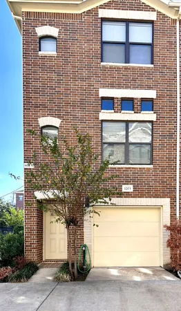 $1,925 | 2710 Hullsmith Drive, Unit 1203, Houston, TX 77063