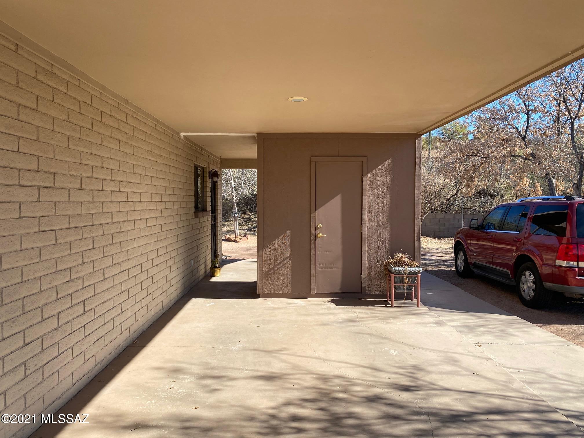 906 Calle Castro Rio Rico, AZ 85648 - Photo 3 of 18