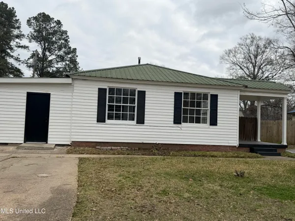 $110,000 | 3 Maplewood Lane, Natchez, MS 39120