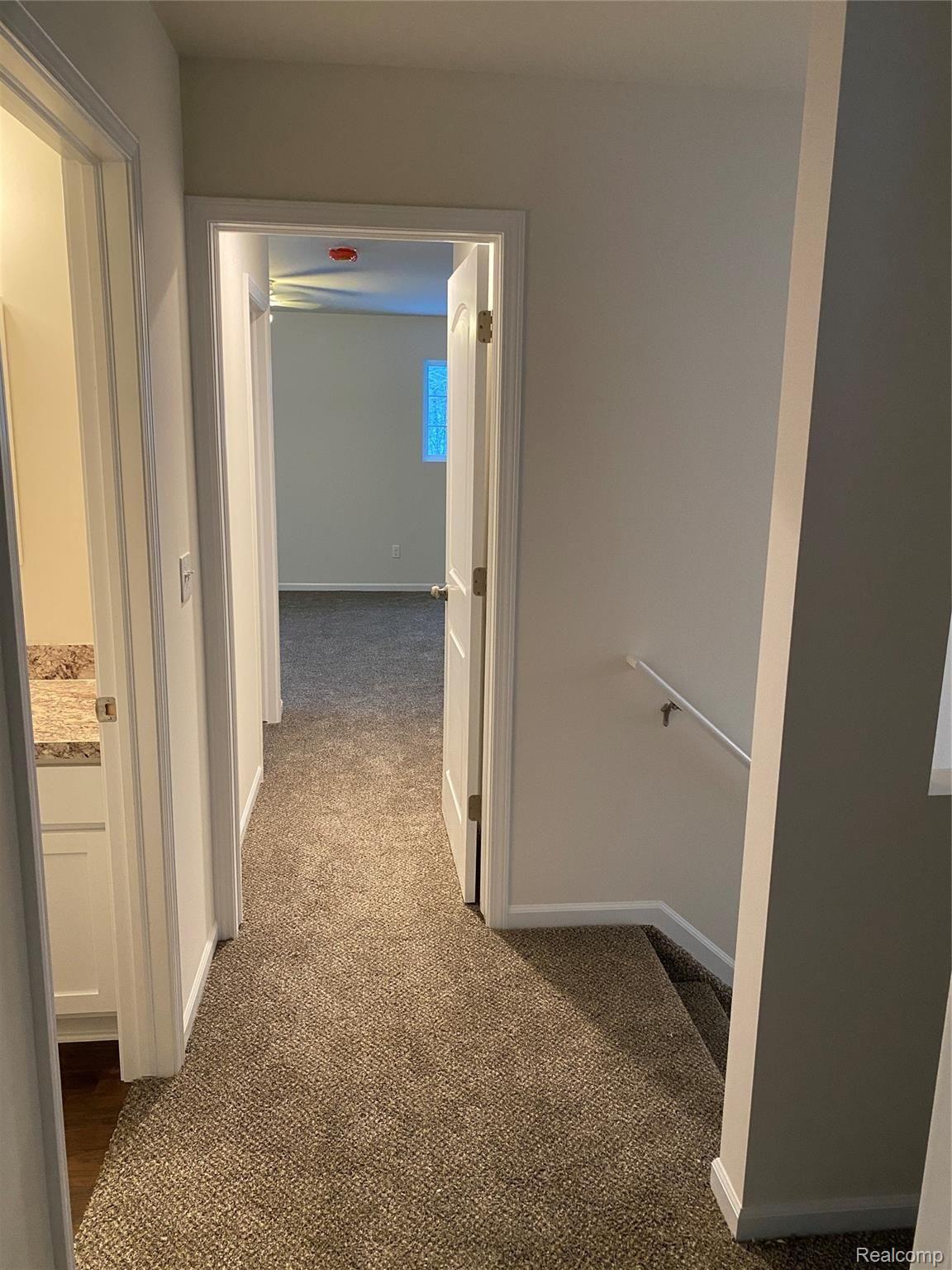 5375 Rural Terrace Waterford, MI 48329 - Photo 22 of 33 Up stairs Hall 2.JPG