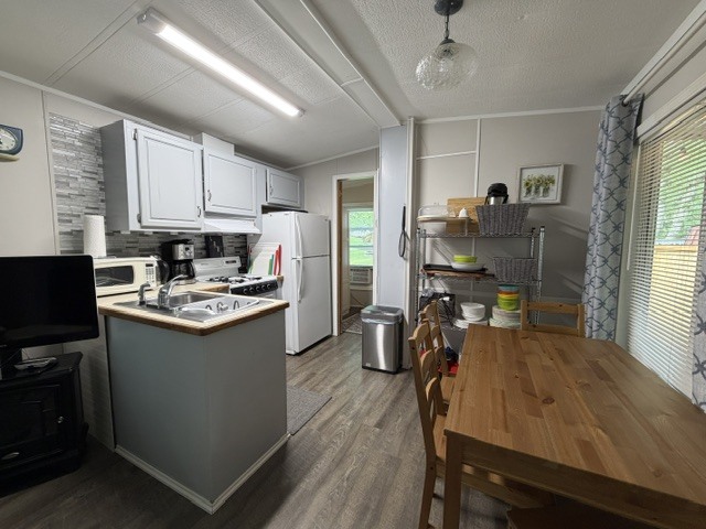 2795 East 28th Road Marseilles, IL 61341 - Photo 12 of 97
