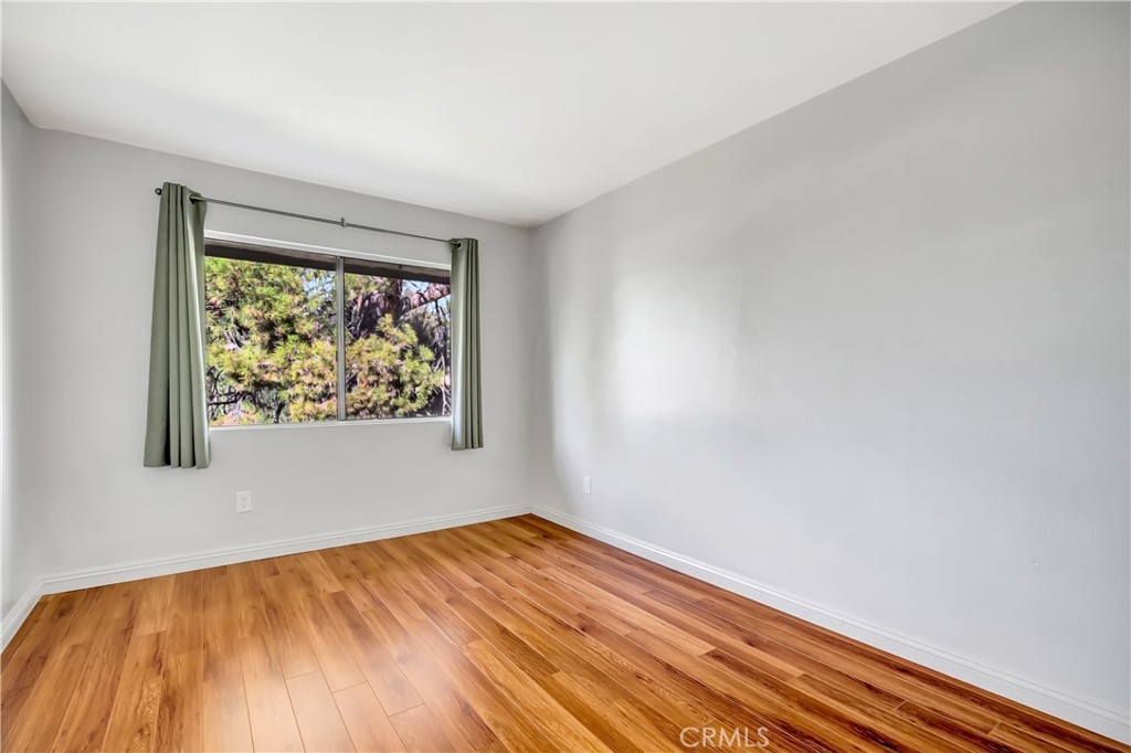 7308 Corbin Avenue, Unit G Reseda, CA 91335 - Photo 14 of 24