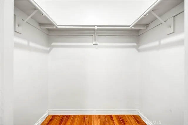 $465,000 | 7308 Corbin Avenue, Unit G, Reseda, CA 91335