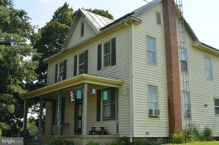 9724 Hansonville Road Frederick, MD 21702 - Photo 2 of 27 Exterior (Front)