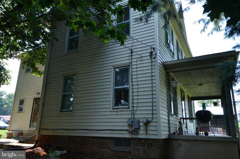 9724 Hansonville Road Frederick, MD 21702 - Photo 20 of 27 Exterior side