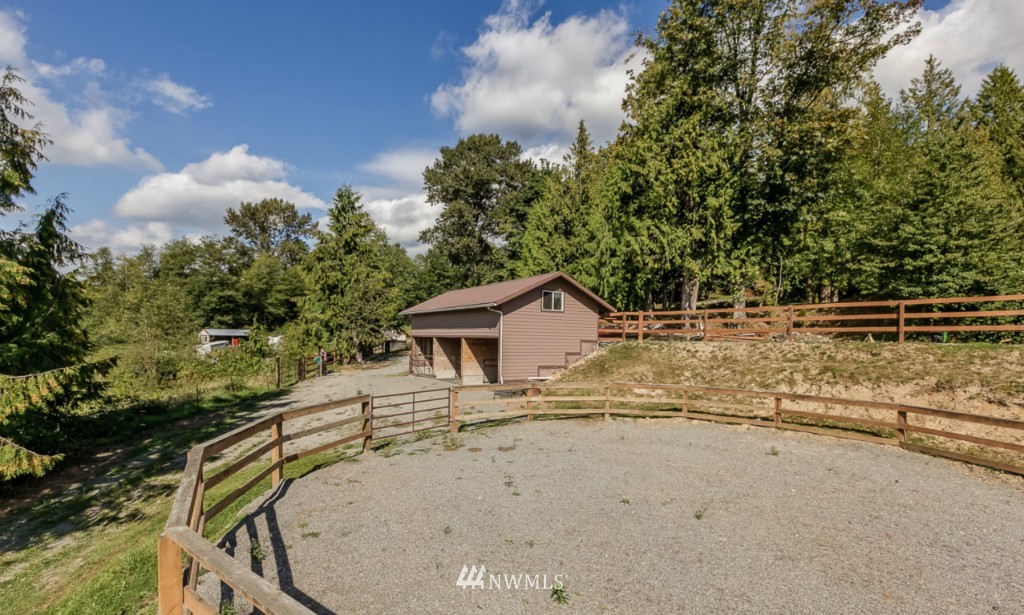 21470 Starbird Road Mount Vernon, WA 98274 - Photo 22 of 25 Gallery Image 22