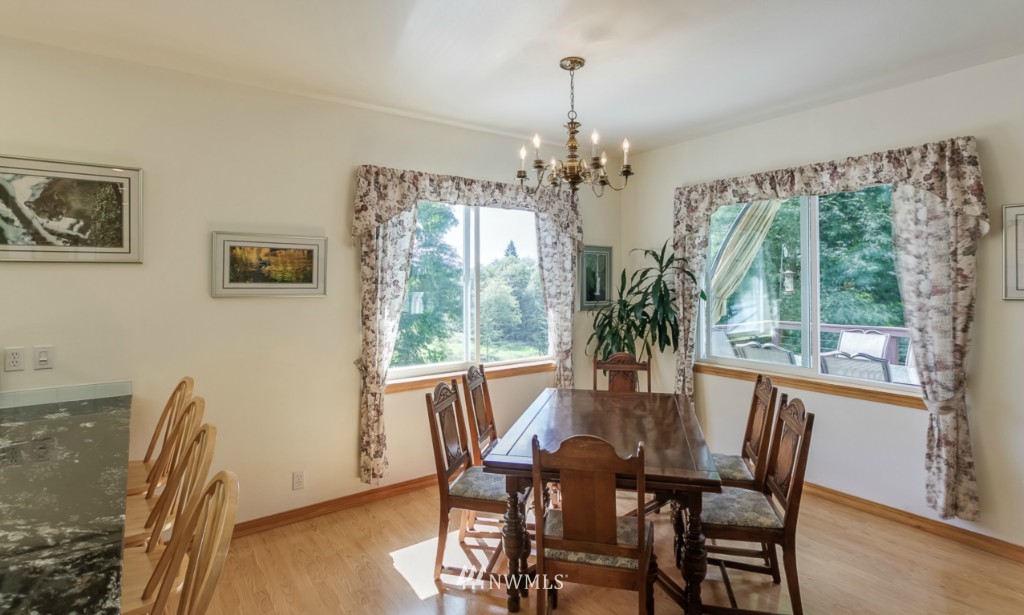 21470 Starbird Road Mount Vernon, WA 98274 - Photo 7 of 25 Gallery Image 7