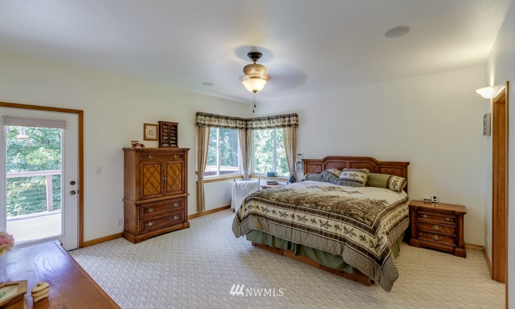 21470 Starbird Road Mount Vernon, WA 98274 - Photo 10 of 25 Gallery Image 10