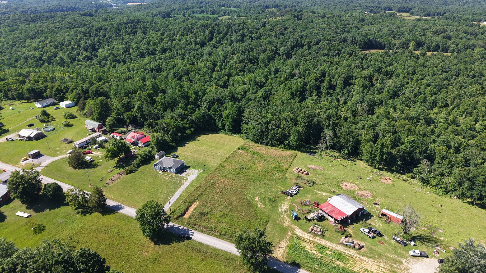 2 Hawkins Road Westmoreland, TN 37186 - Photo 7 of 13