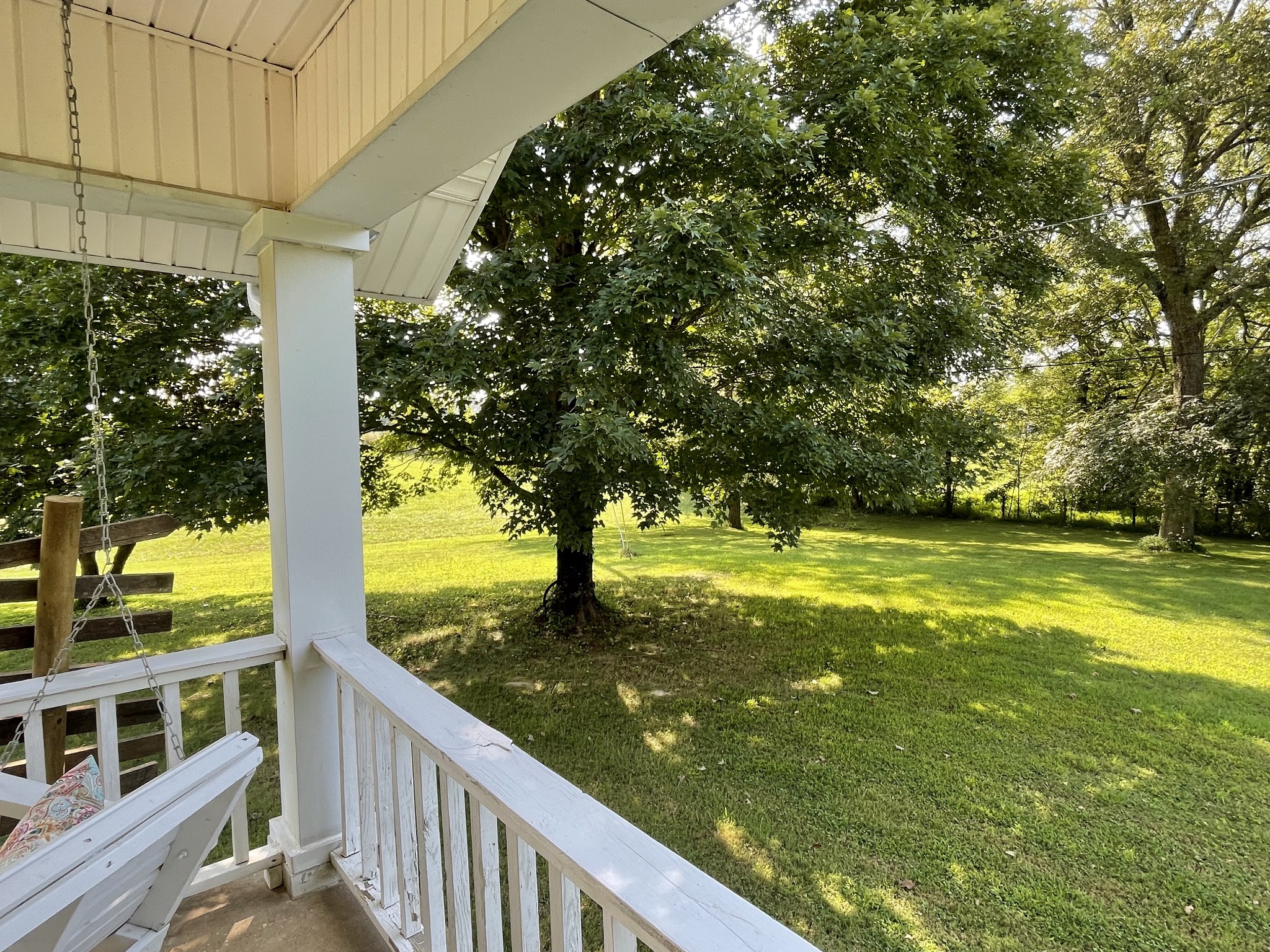 2870 Battle Creek Road Springfield, TN 37172 - Photo 13 of 48 a view of a swimming pool with a balcony