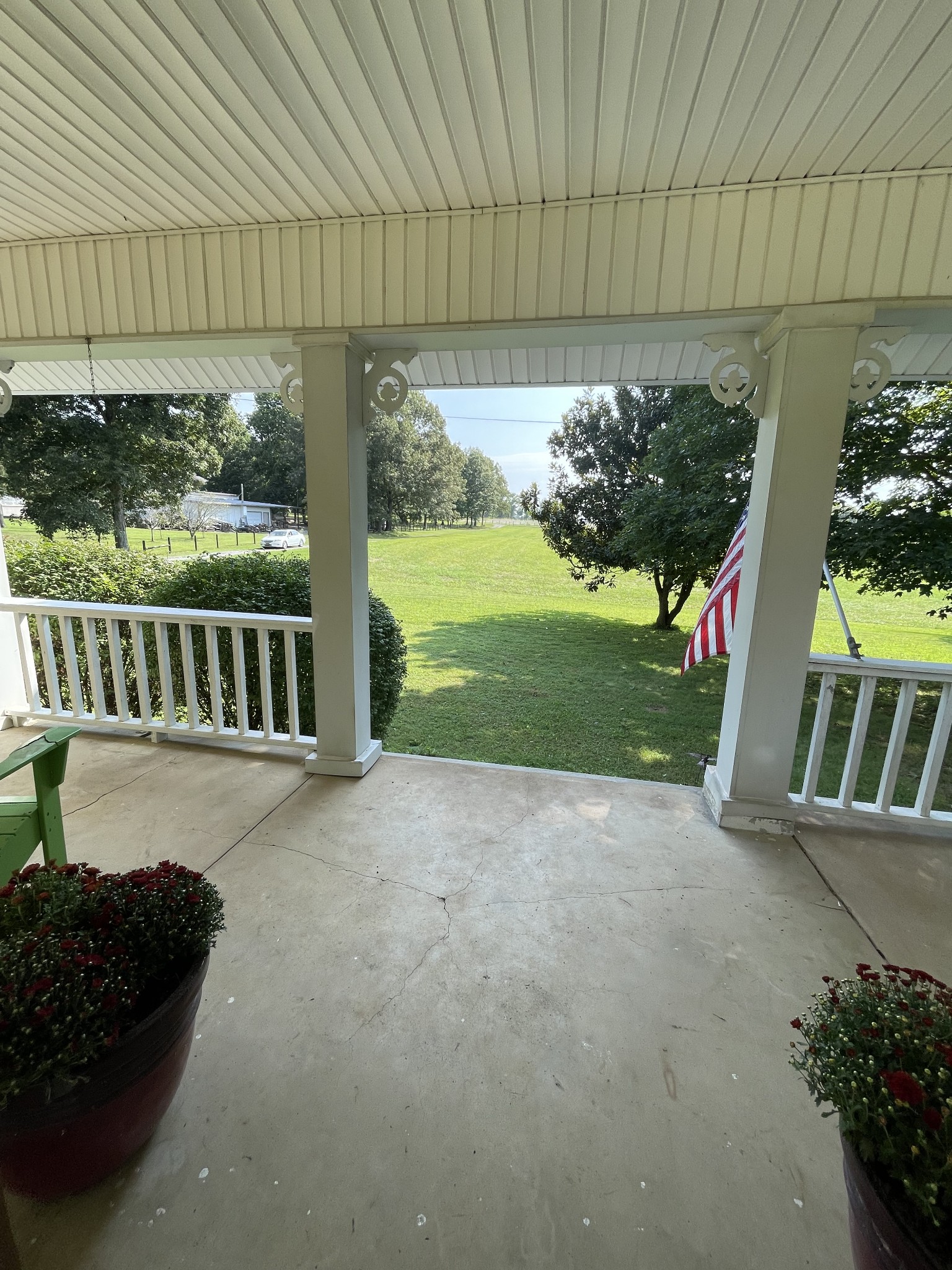 2870 Battle Creek Road Springfield, TN 37172 - Photo 15 of 48 a view of a backyard with garden