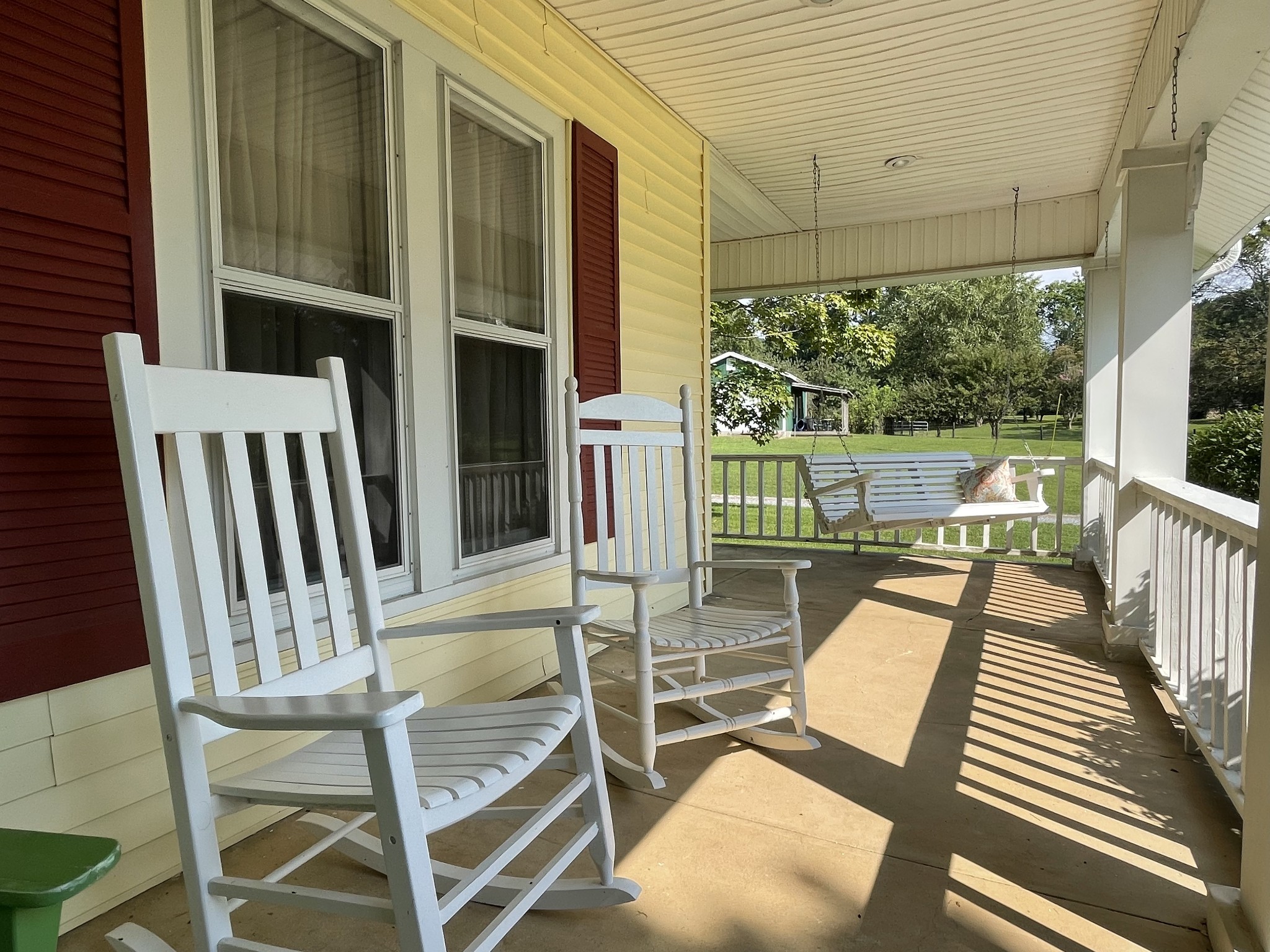 2870 Battle Creek Road Springfield, TN 37172 - Photo 7 of 48 a view of balcony with wooden floor and outdoor seating
