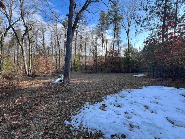 $27,900 | N9950 County Road A, Crivitz, WI 54114