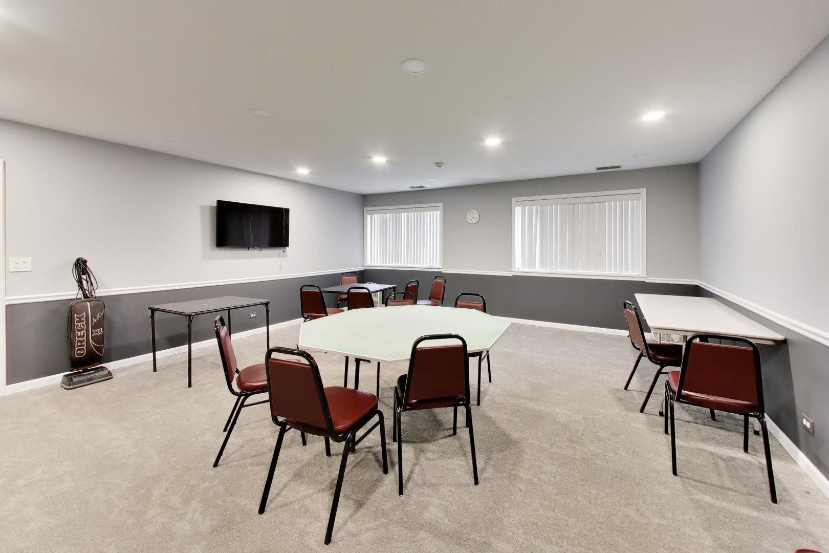 400 East Dundee Road, Unit 208 Buffalo Grove, IL 60089 - Photo 30 of 40 Gallery Image 30