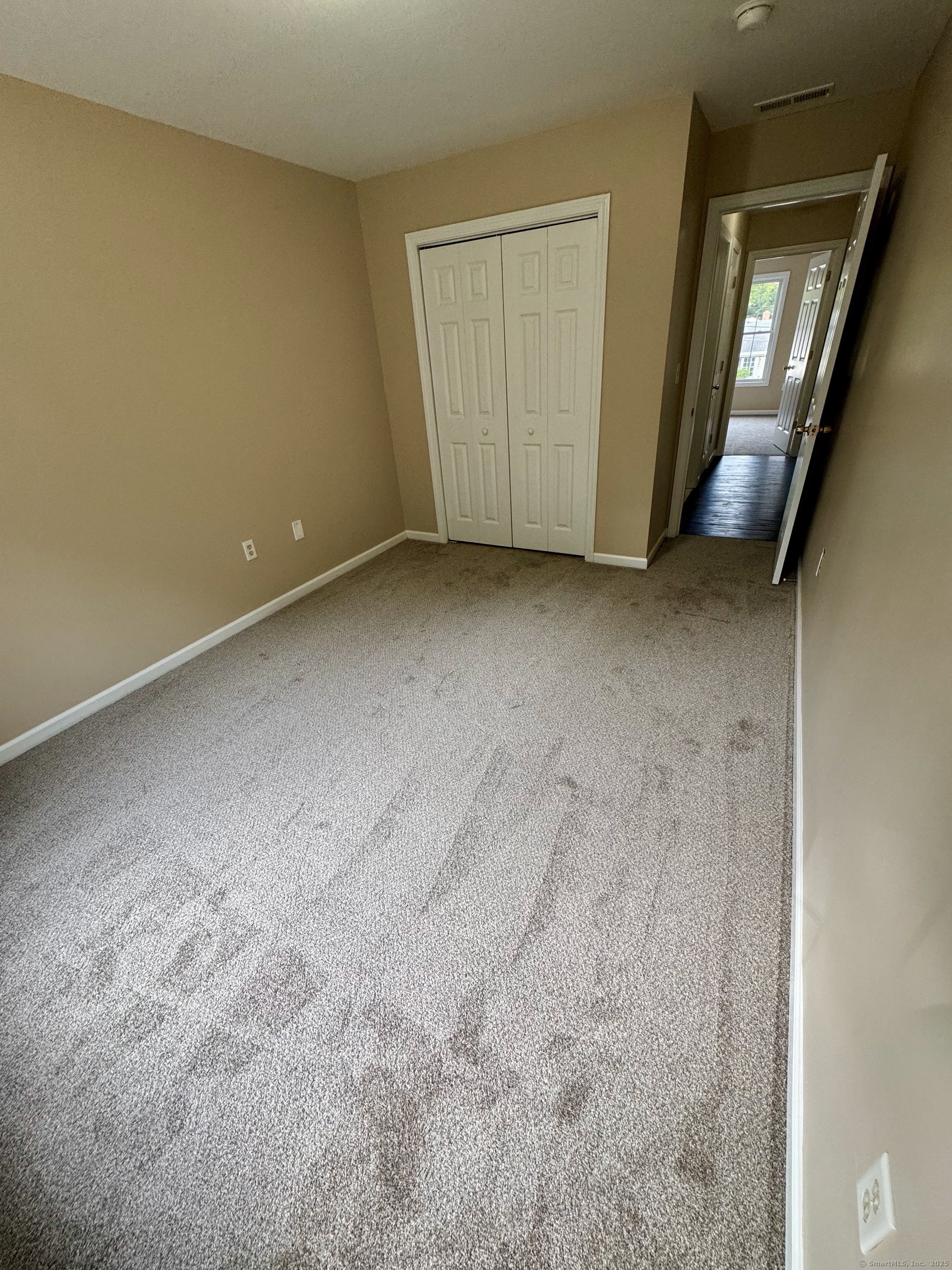 31 Marie Street, Unit B New Haven, CT 06513 - Photo 15 of 36