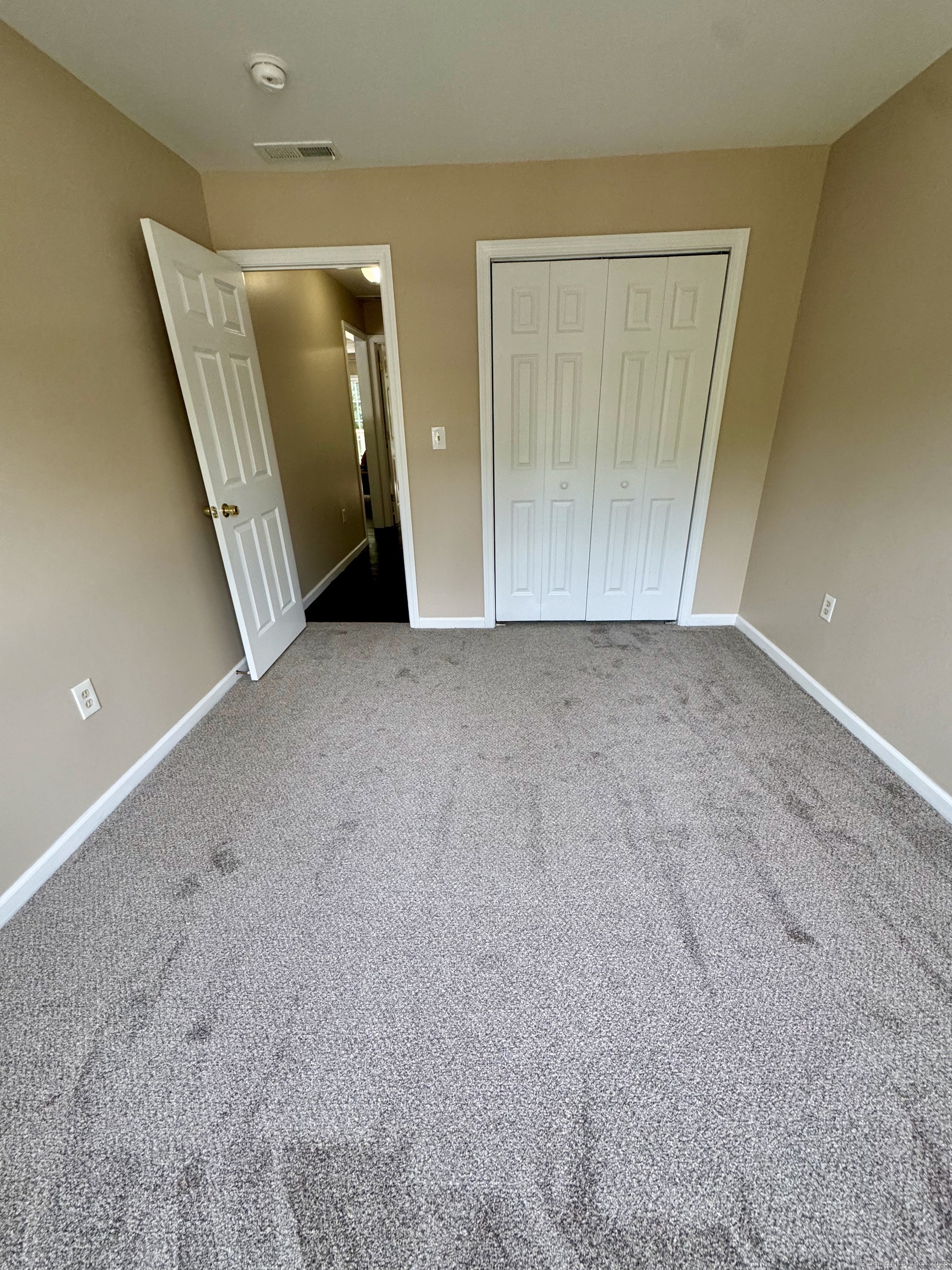 31 Marie Street, Unit B New Haven, CT 06513 - Photo 20 of 36