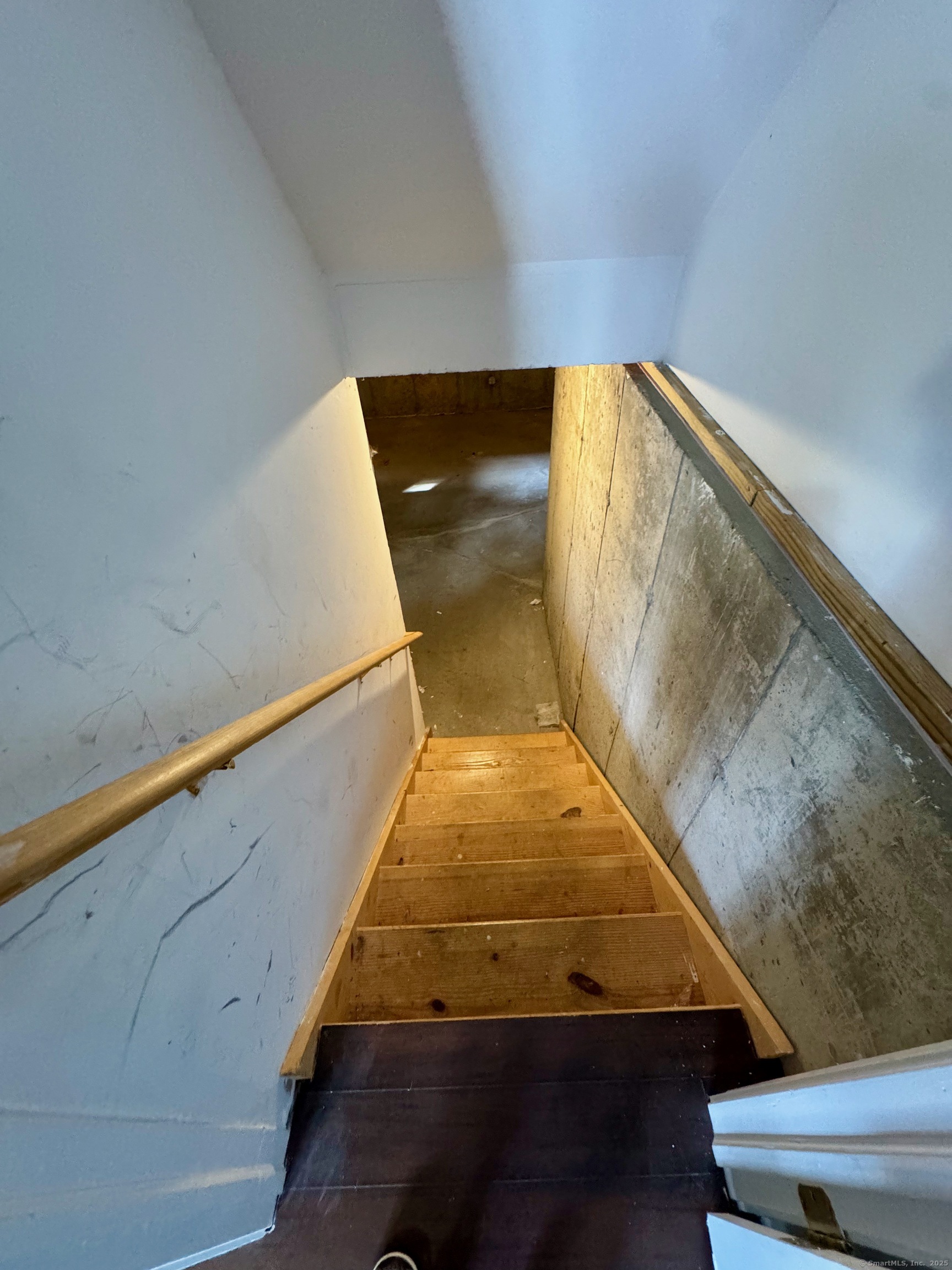 31 Marie Street, Unit B New Haven, CT 06513 - Photo 34 of 36 Door from bonus room to basement- Laundry machines located in Basement