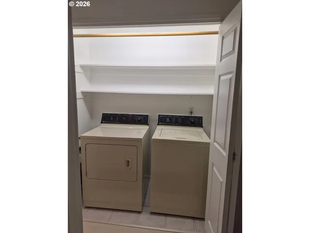 $525,000 | 1040 Bay Street, Unit 14, Florence, OR 97439