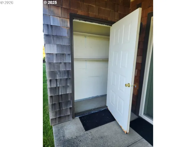 $525,000 | 1040 Bay Street, Unit 14, Florence, OR 97439