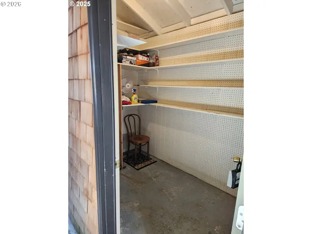 $525,000 | 1040 Bay Street, Unit 14, Florence, OR 97439