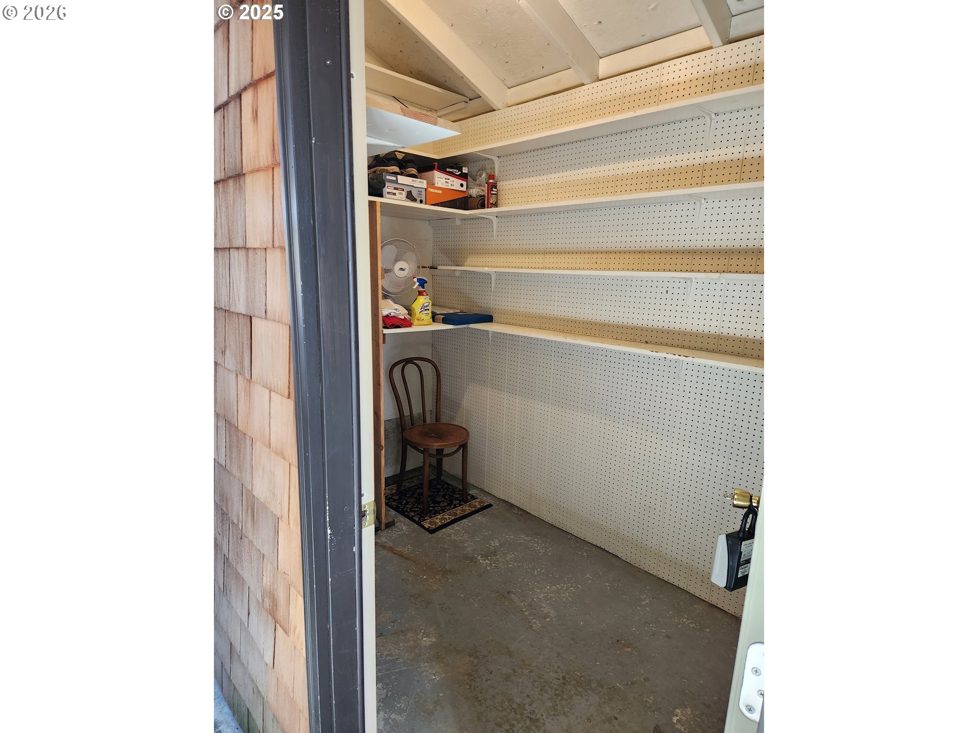 1040 Bay Street Florence, OR 97439 - Photo 33 of 36 Storage